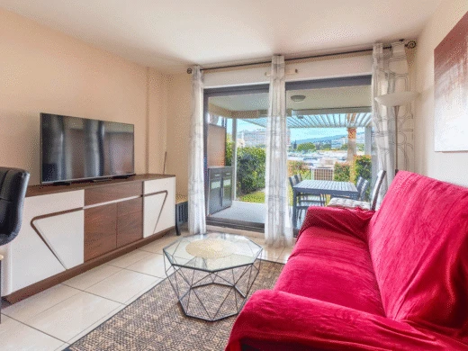 properties mandelieu